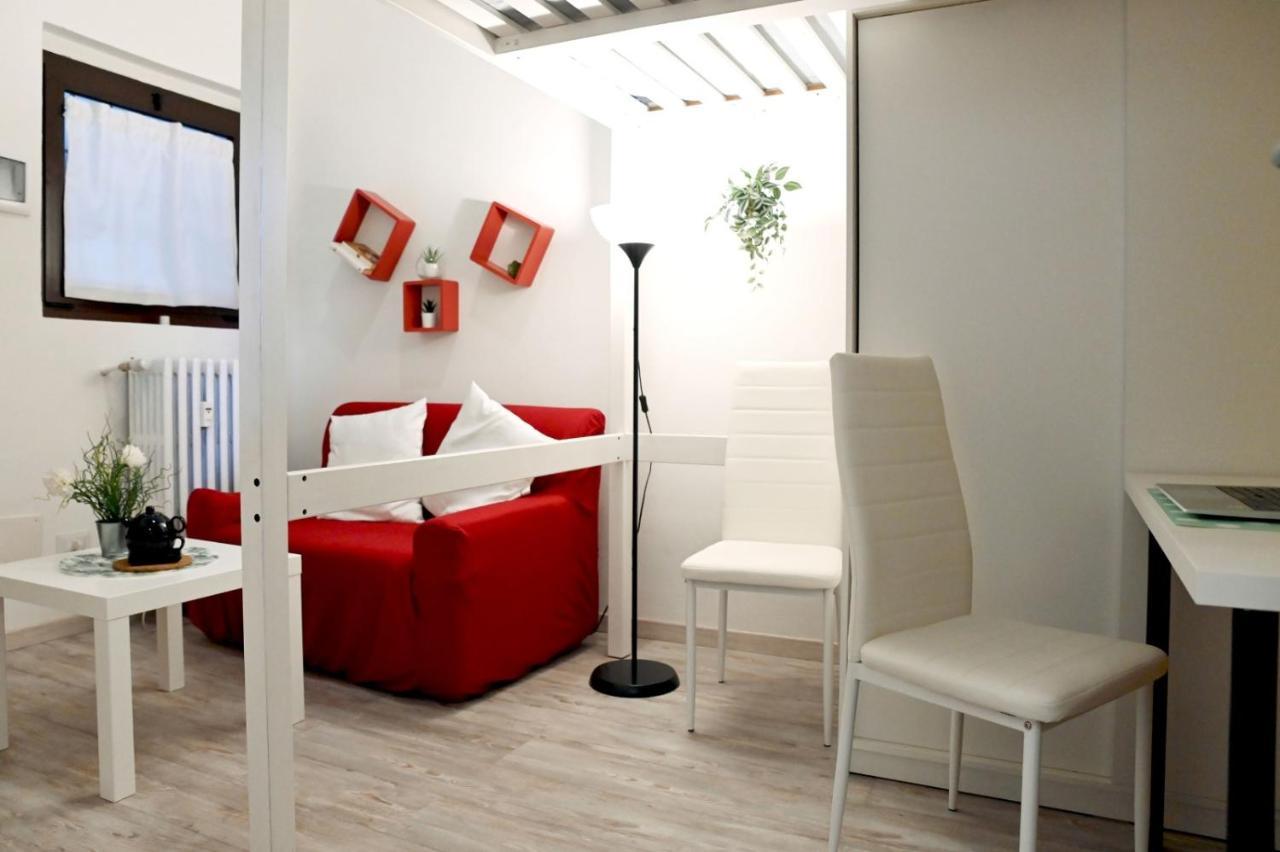 Lucca 22 Hotel Milan Luaran gambar